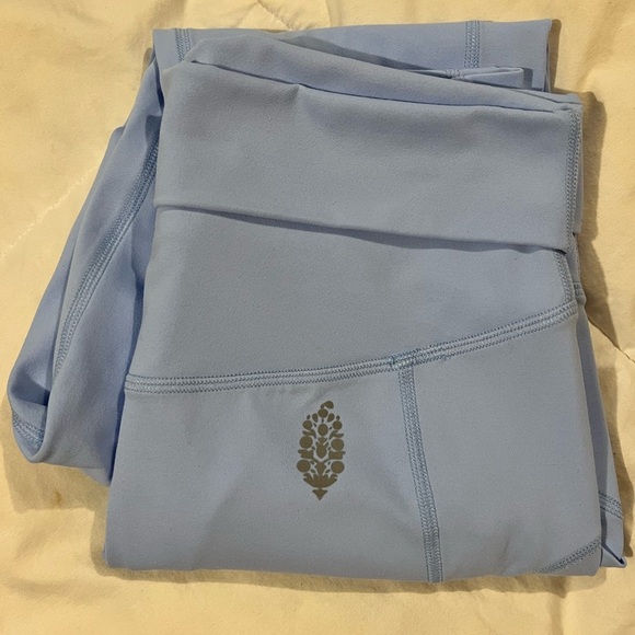 NEW Free People Movement Never Better Foldover Leggings Oxford Blue Size M NWOT - Picture 11 of 11